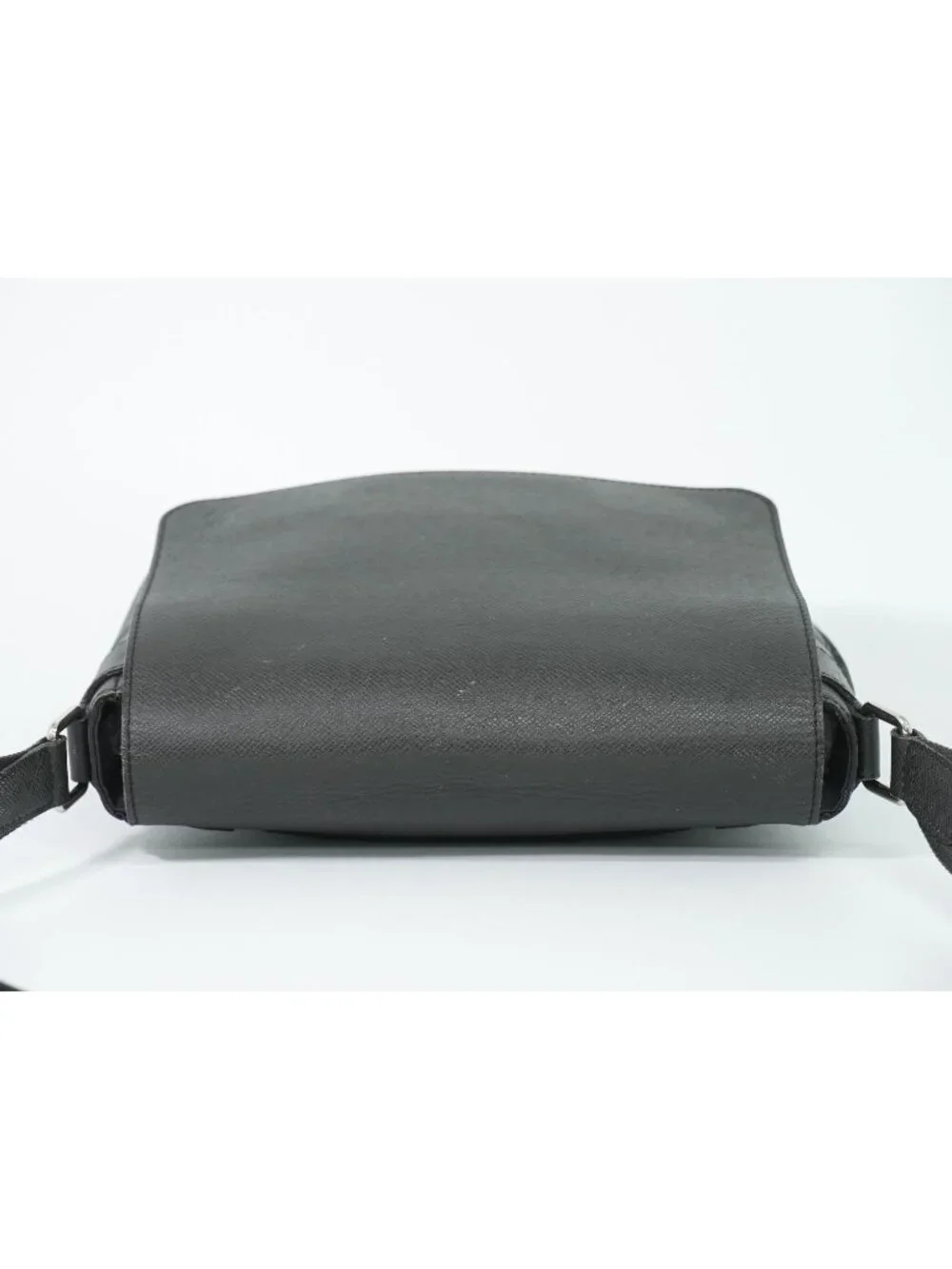 Louis Vuitton LV PM Taiga Leather Shoulder Bag Ardoise Black Second
